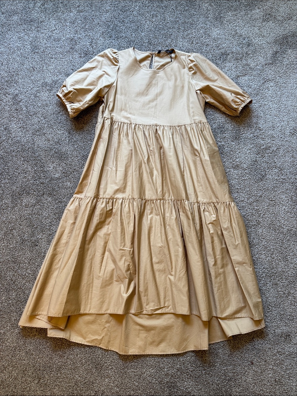 Women's Zara Beige Tiered Puff-Sleeve Midi Dress